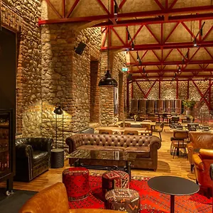 https://melesin-distillery.albaniahotels.org